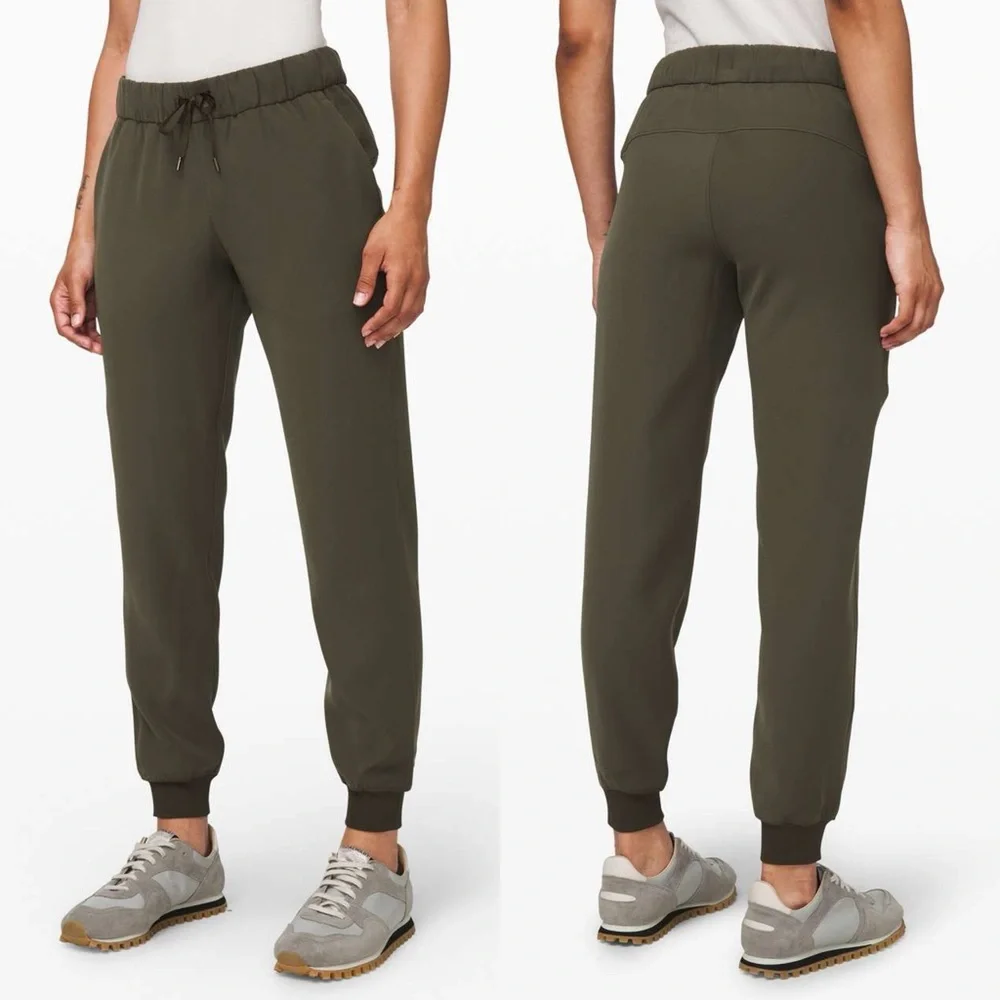 LULULEMON On the Fly Jogger in Dark Olive Size 6